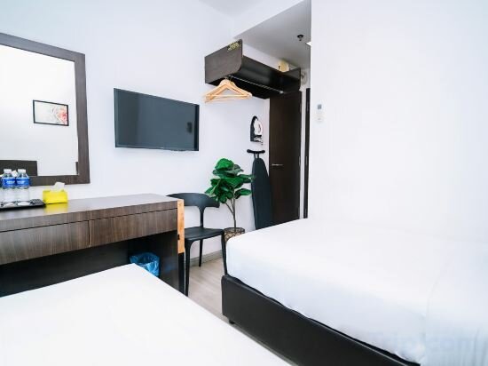 Deluxe Twin Room With Window