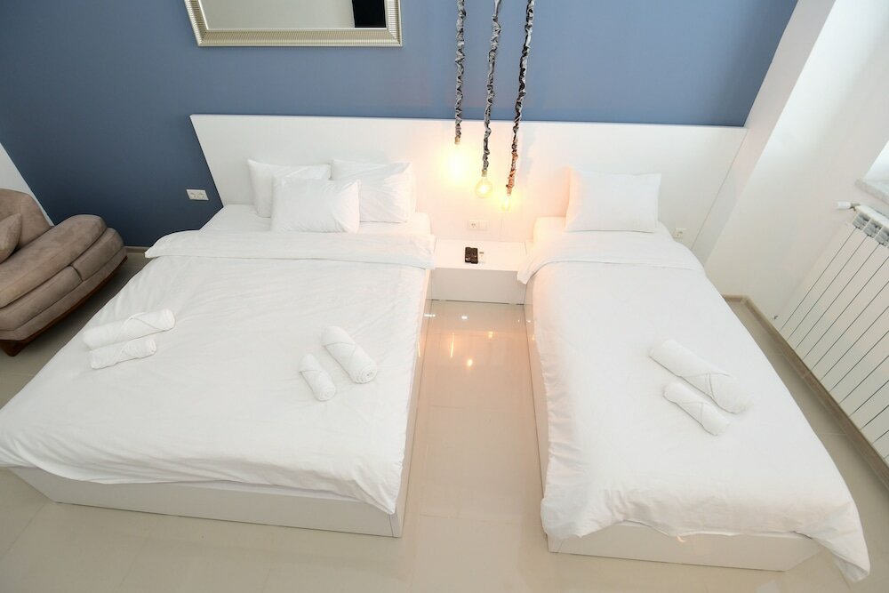 Deluxe Room, City View