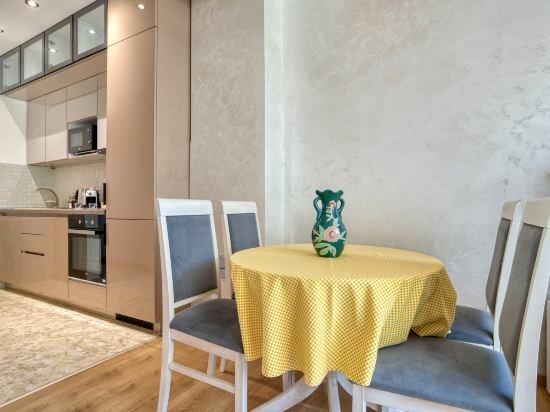 Family Apartment, 2 Bedrooms, Garden Area