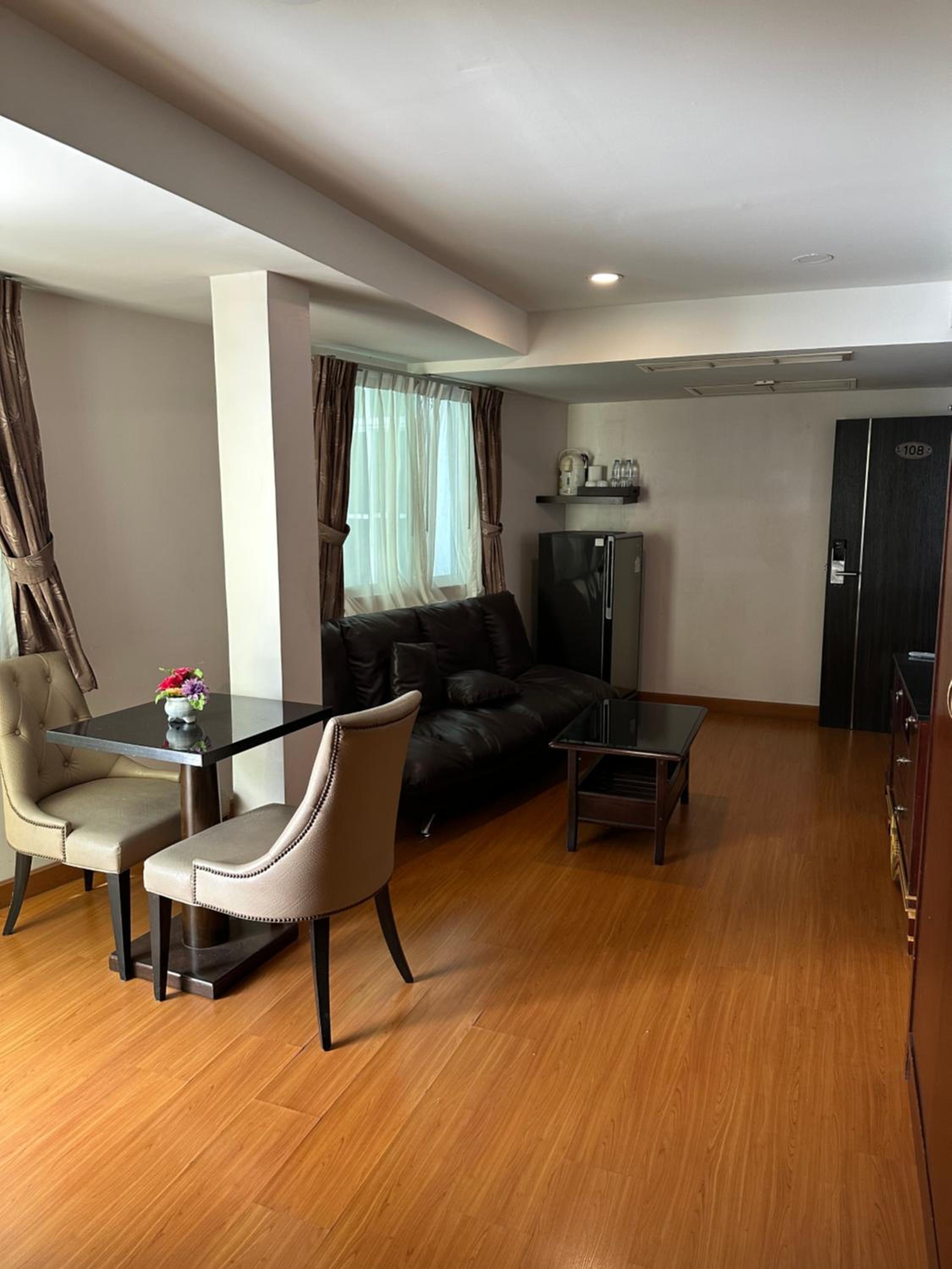 Junior Suite with Balcony