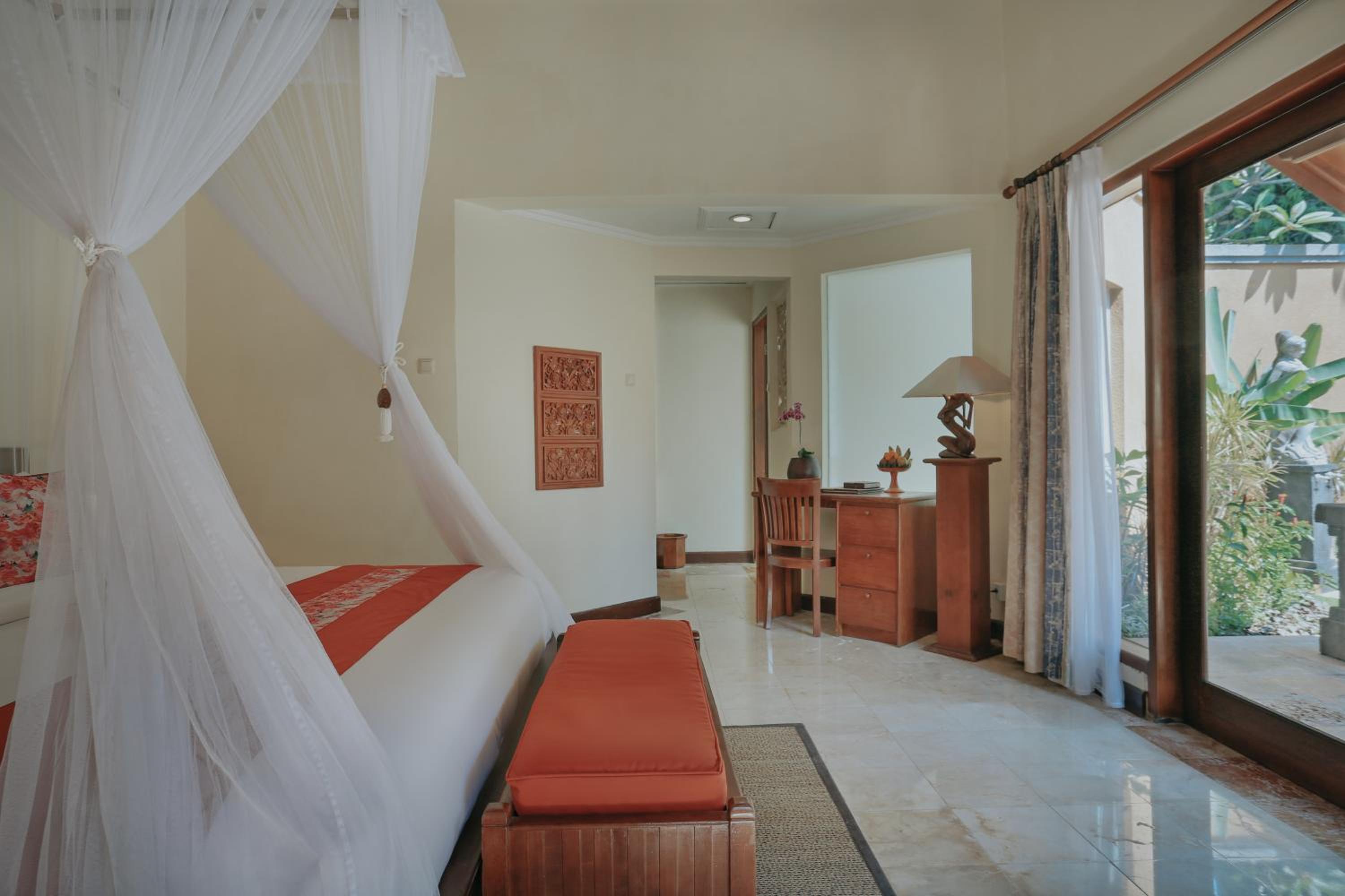 One-Bedroom Villa with Plunge Pool