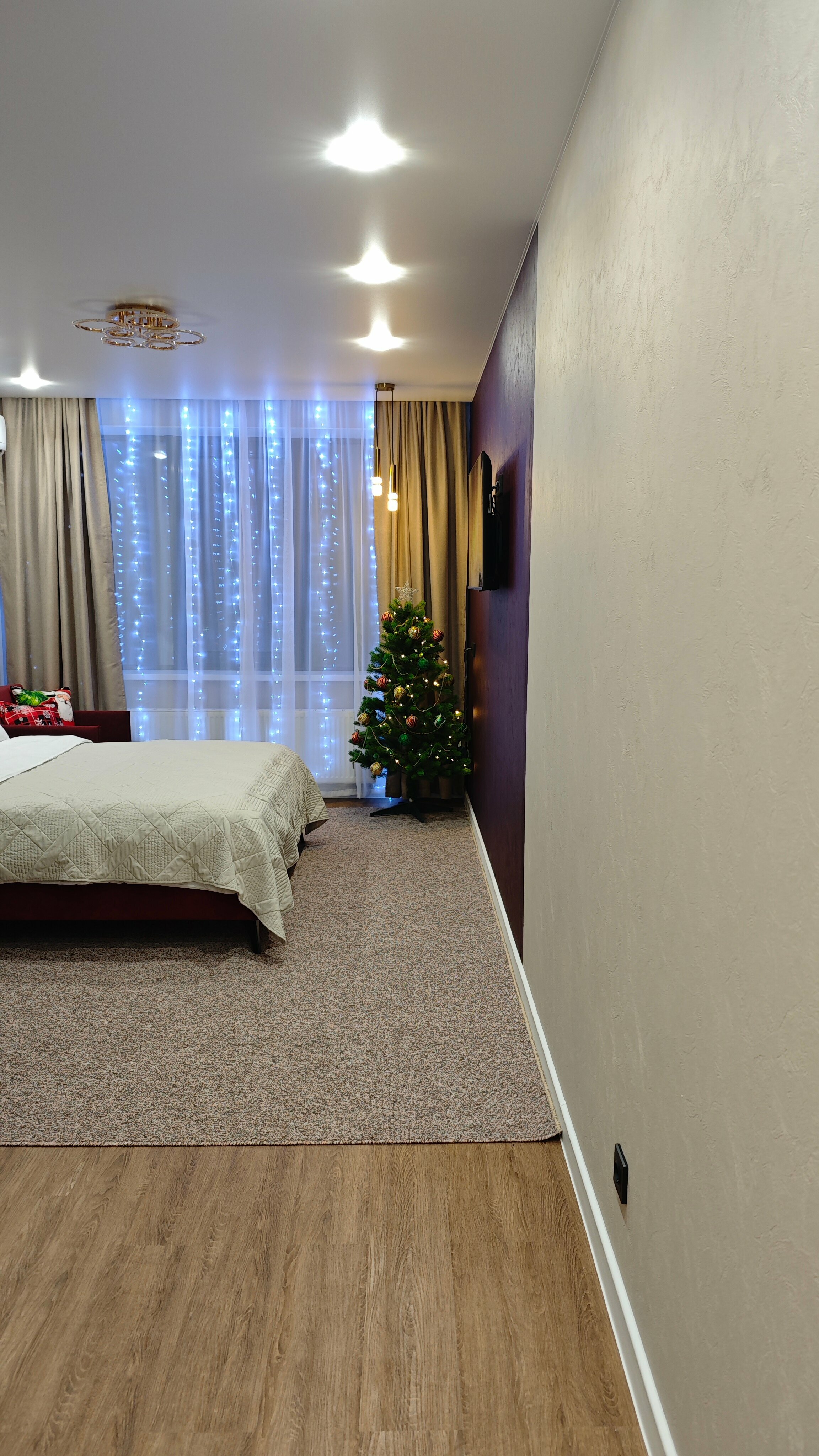 Номер-студия Делюкс с кроватью размера «queen-size»