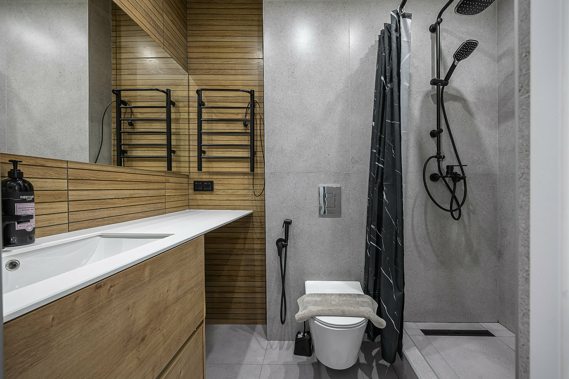 Номер-студия Делюкс с кроватью размера «queen-size»