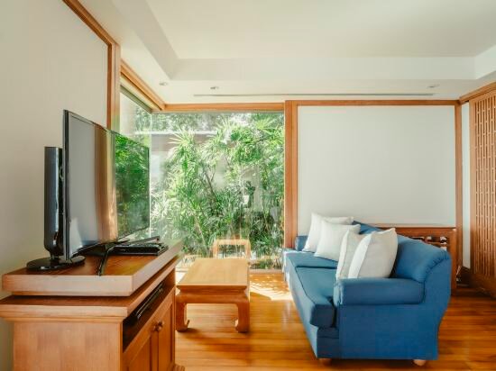 Seven Bedroom Villa No.5