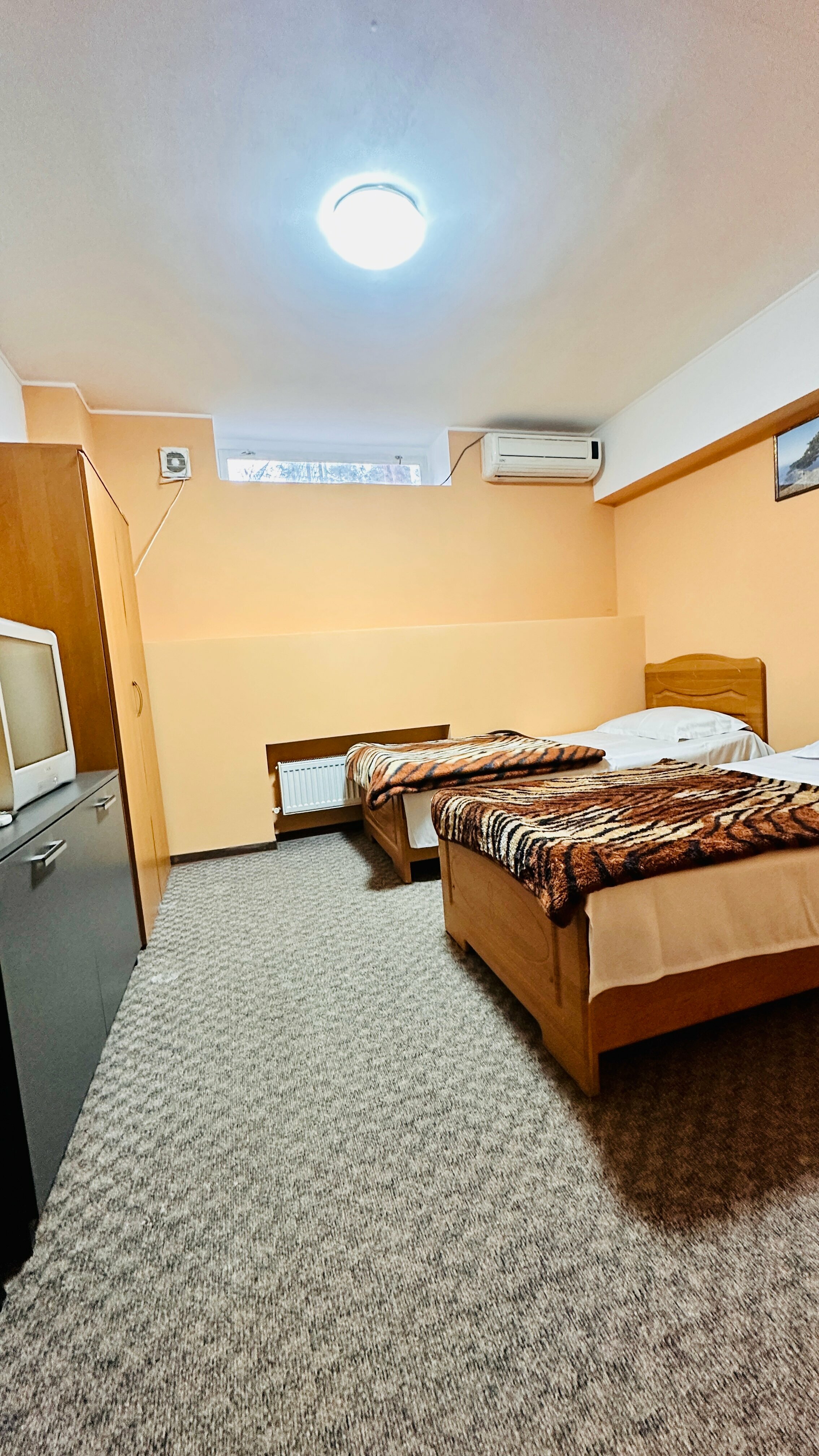 Эконом цоколь