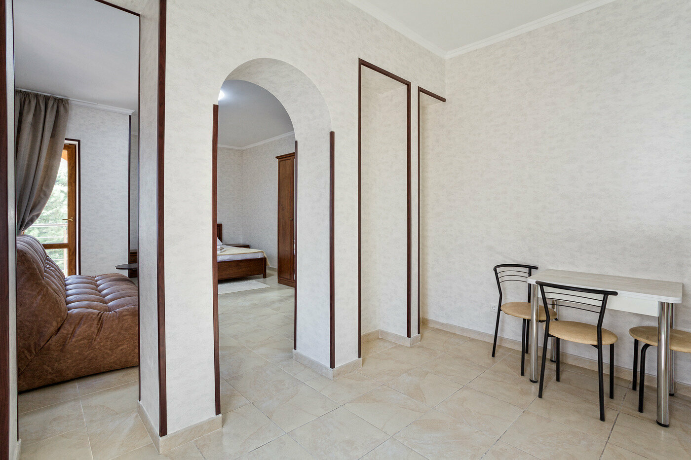 Люкс с кроватью размера «king-size» и балконом