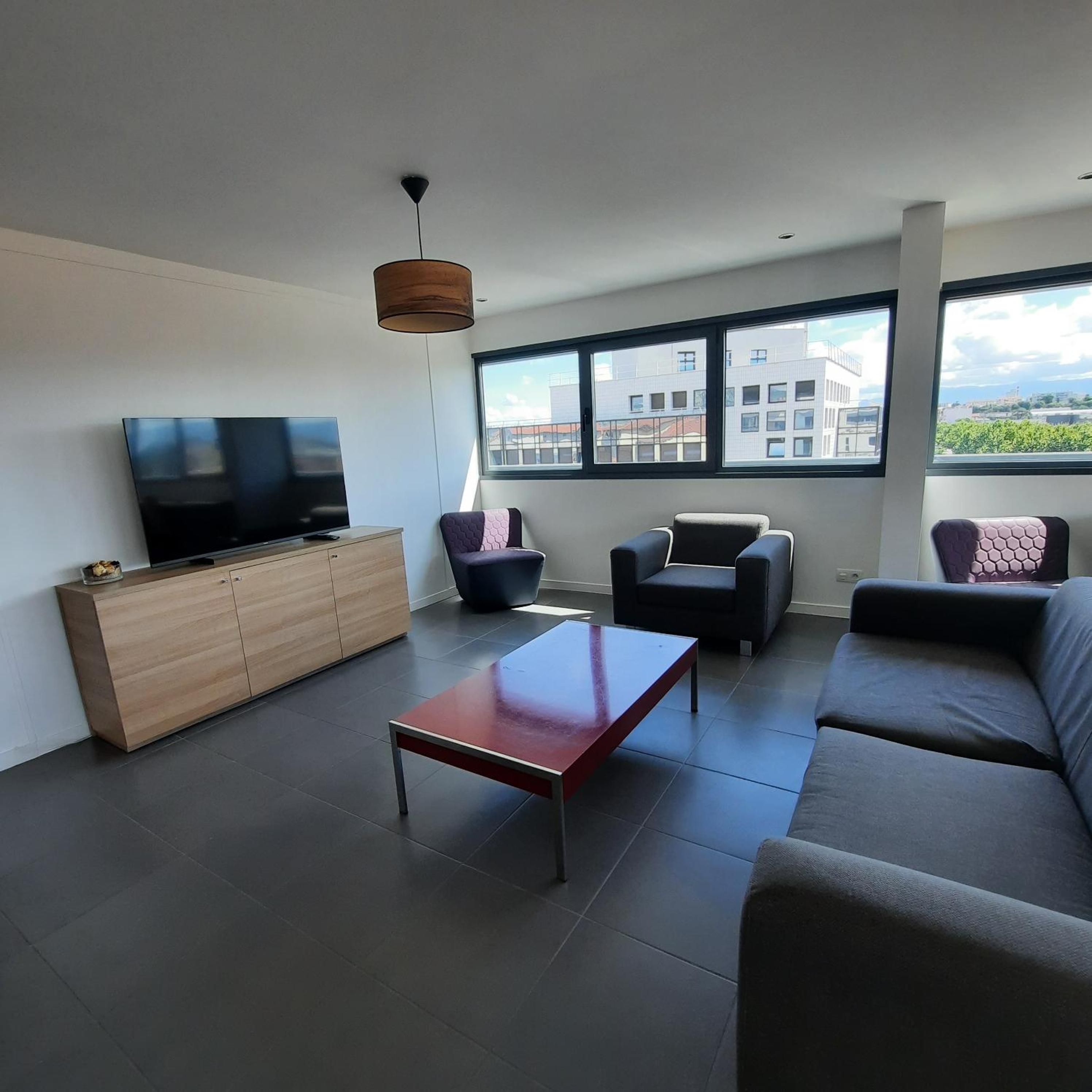 Apartment with Terrace