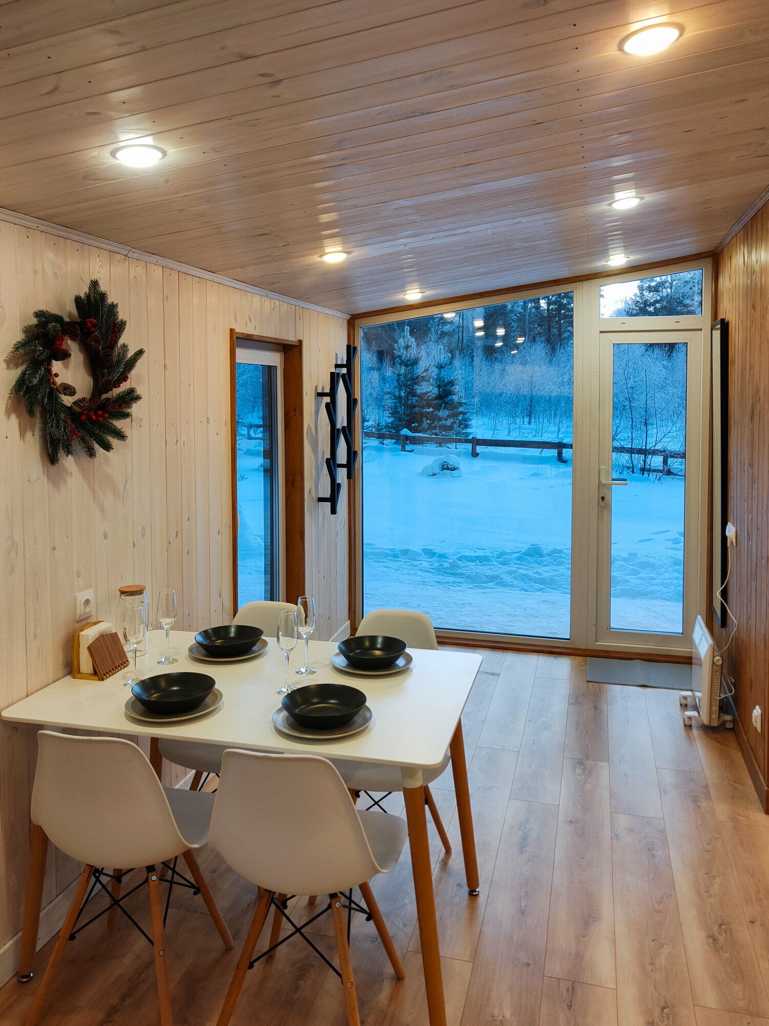 Дом с видом на лес