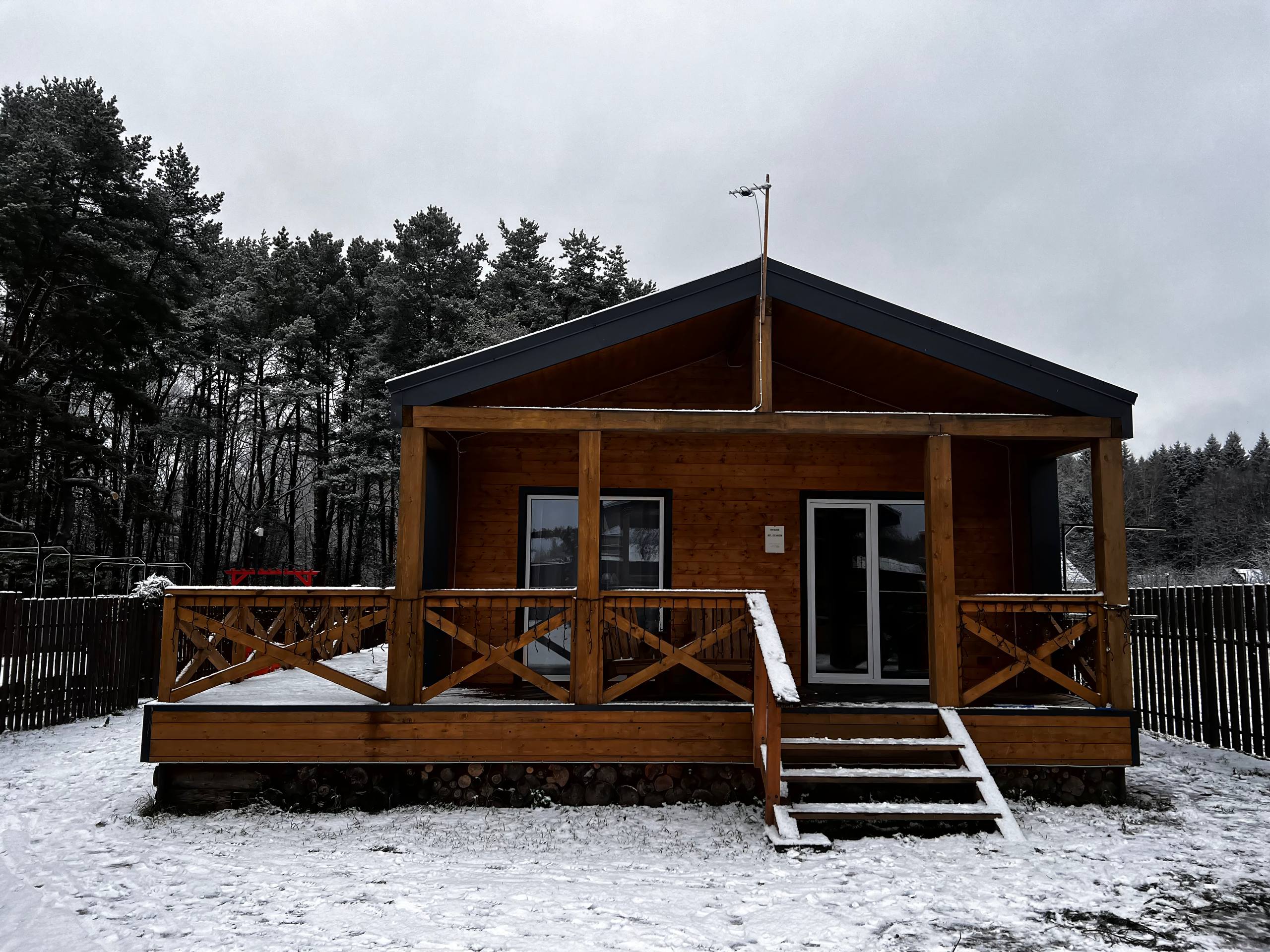Дом на 6 человек с сибирским чаном и баней (стоимость указана за дом)