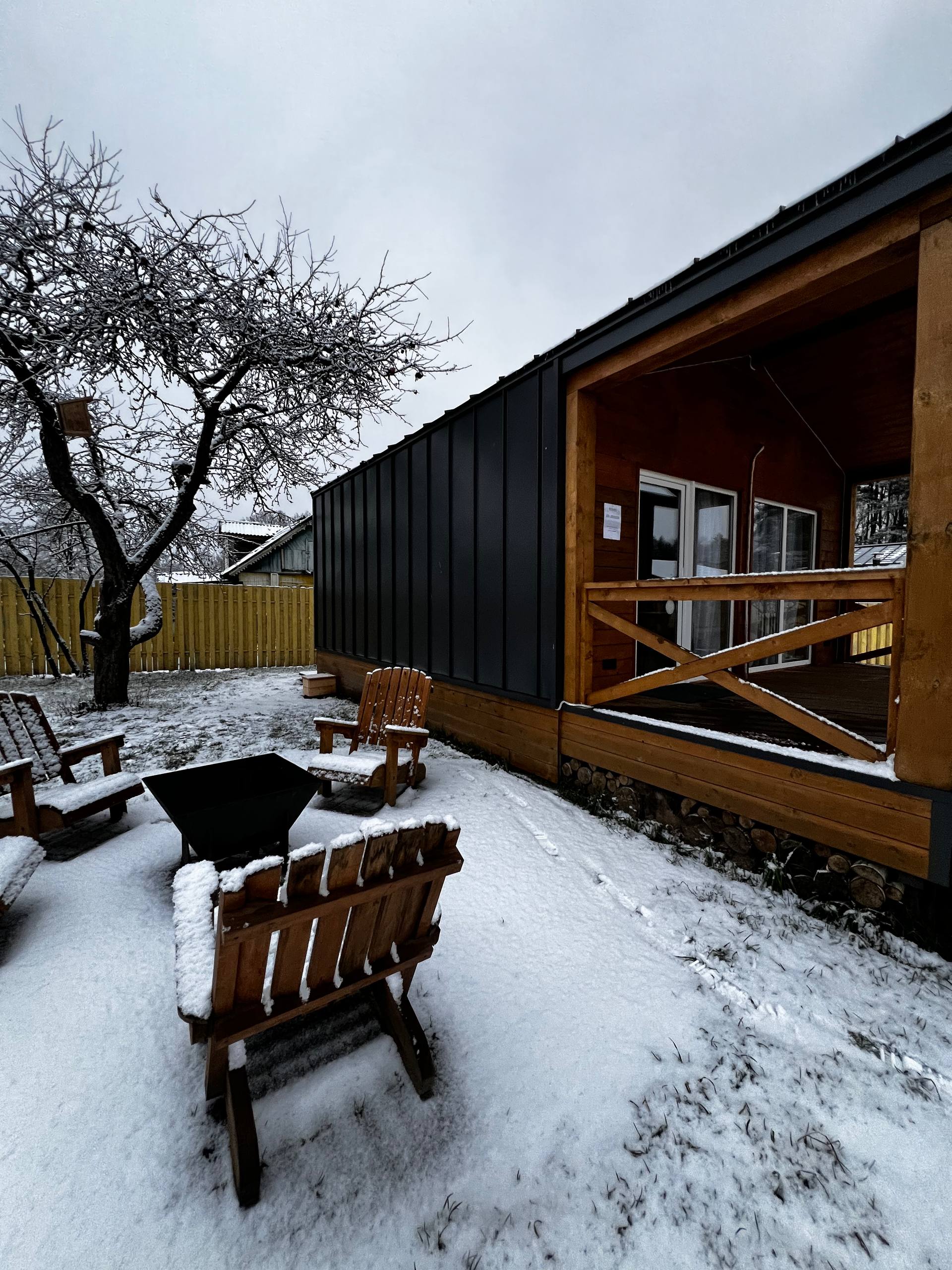 Панорамный дом с баней на дровах и сибирским чаном (стоимость указана за дом)