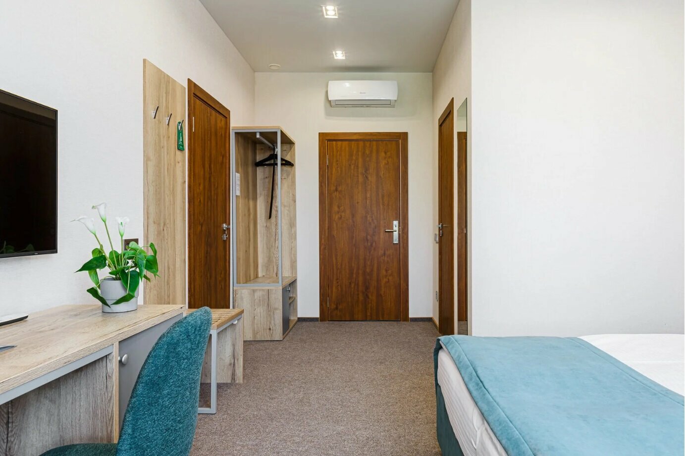 Семейный четырехместный