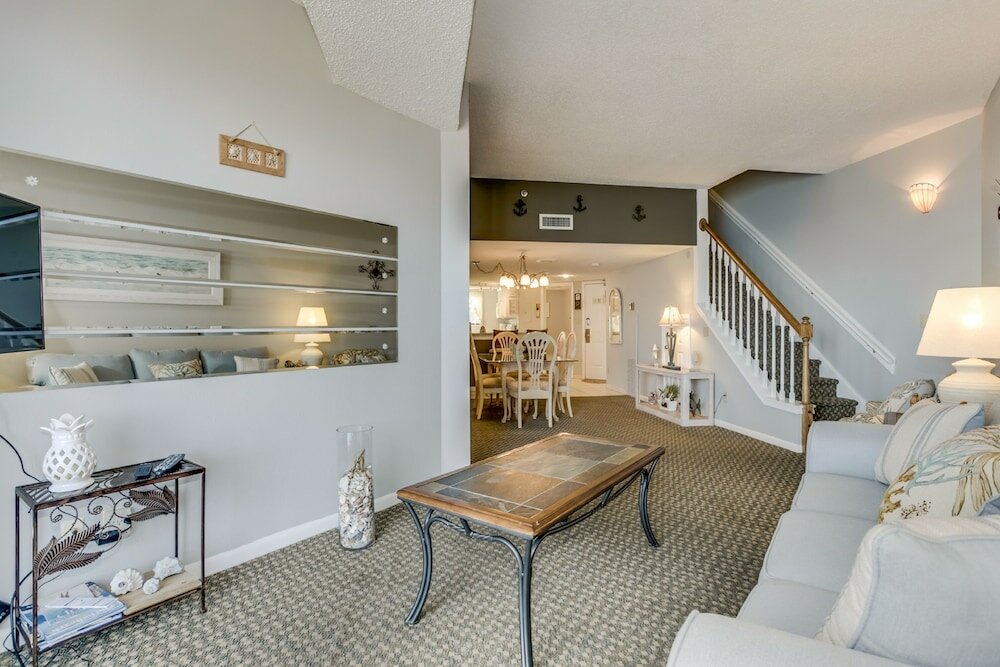 Signature Condo, 2 Bedrooms, Balcony, Ocean View