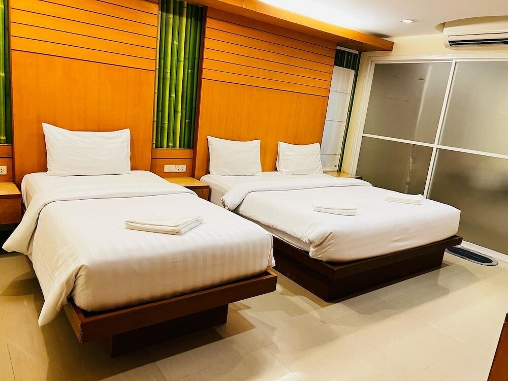 Superior Room, Multiple Beds