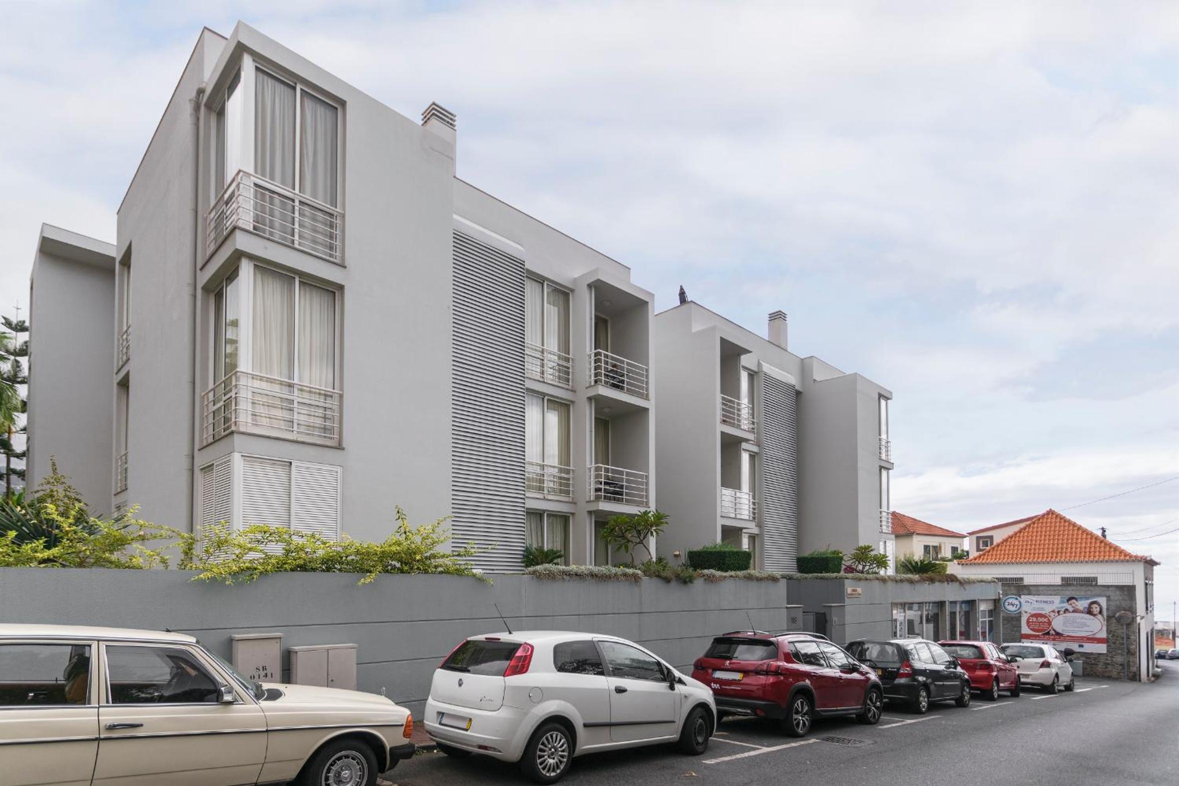 Three-Bedroom Apartment - Ground Floor