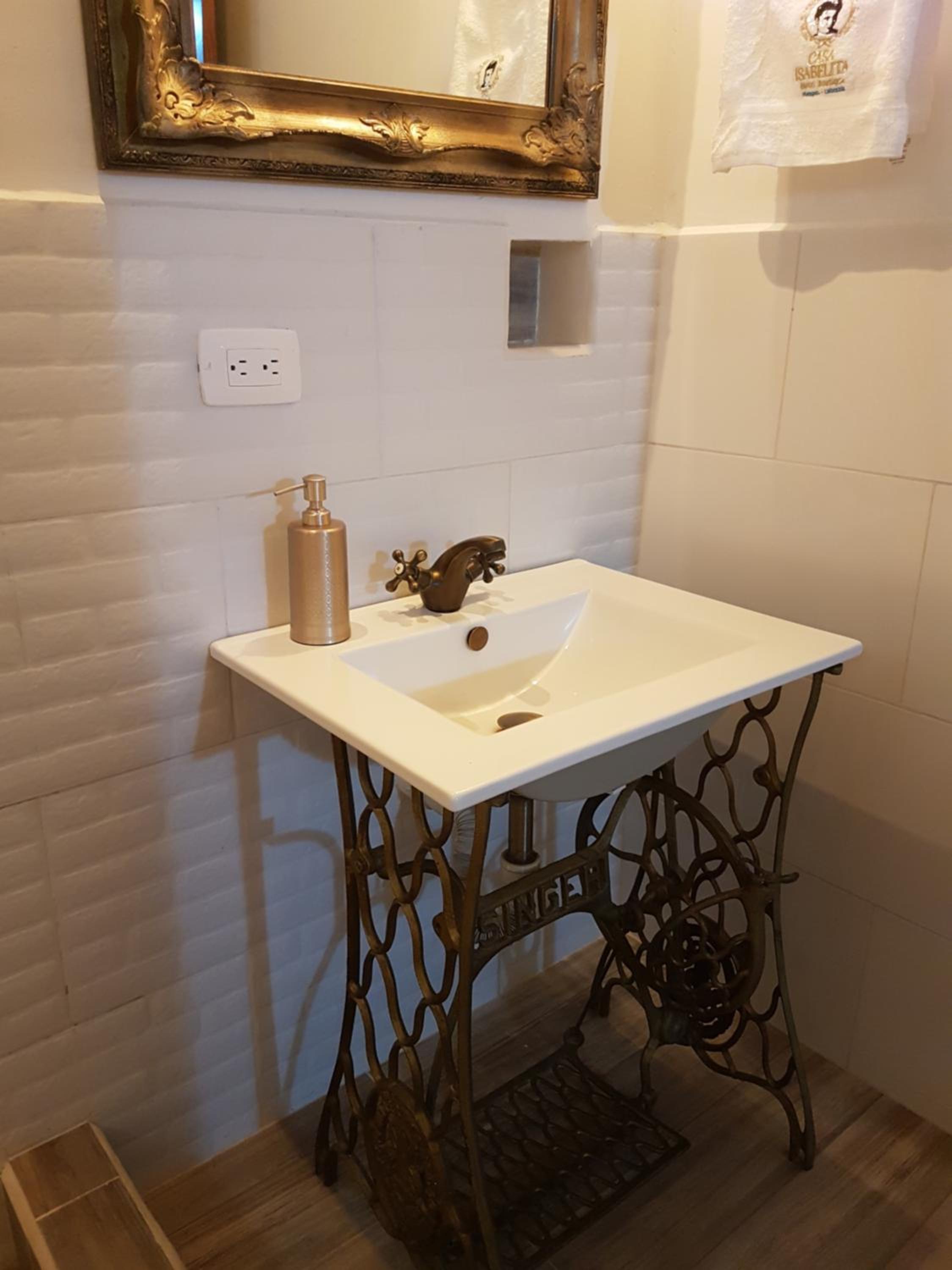 Deluxe Double Room With Two Double Beds