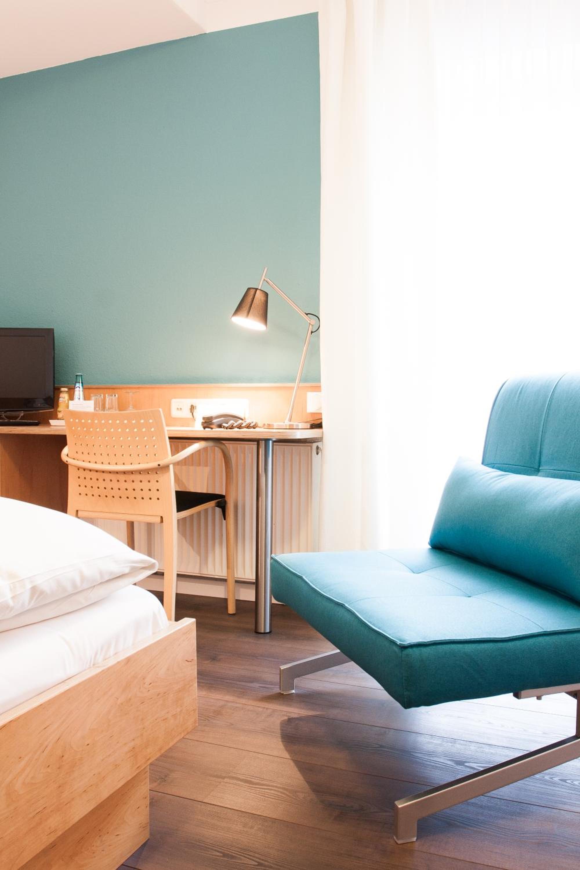 Economy Single Room