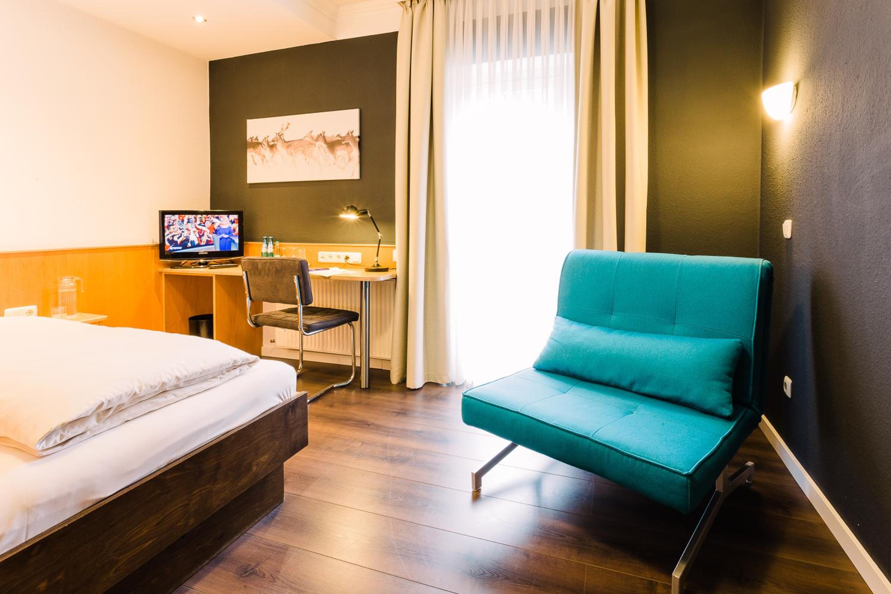 Economy Single Room