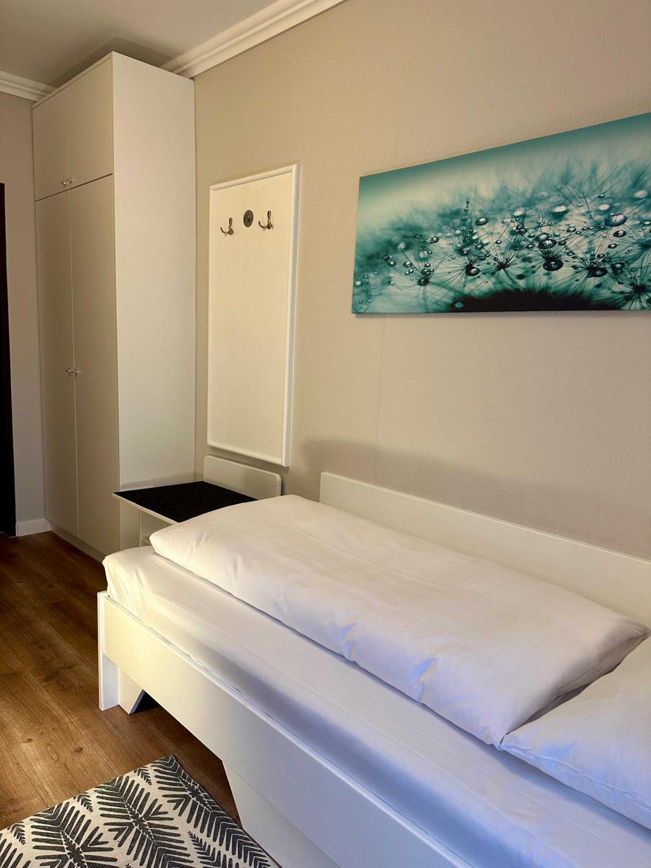 Economy Single Room