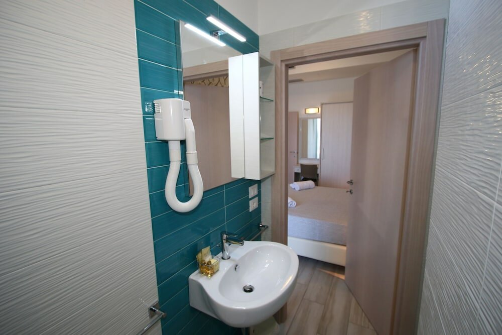 Superior Apartment, 1 Bedroom, Sea View (4 pax)