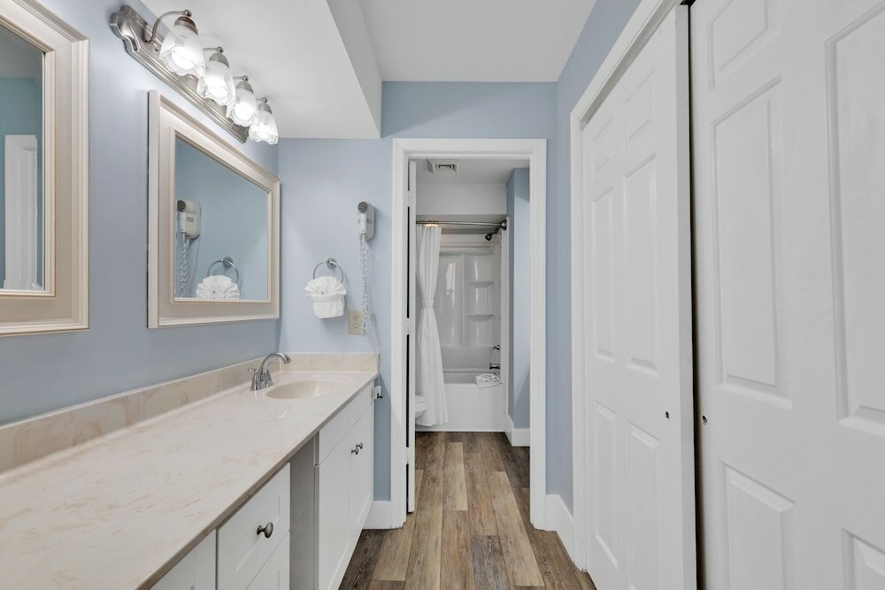 Family Penthouse, 2 Bedrooms, Balcony, Beachside