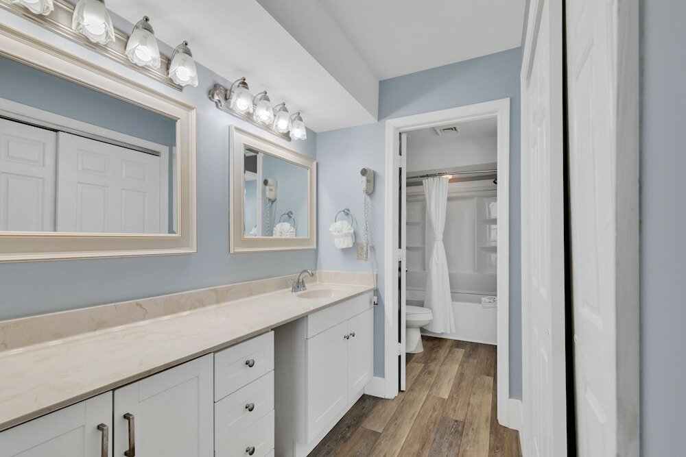 Family Penthouse, 2 Bedrooms, Balcony, Beachside