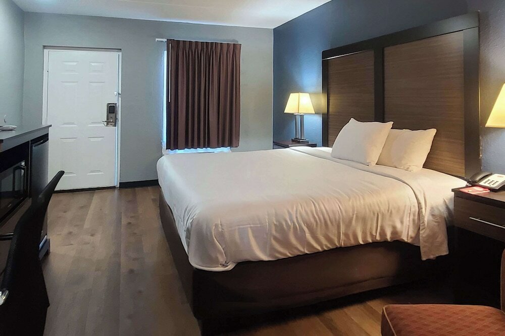 Room, 1 King Bed, Accessible, Non Smoking