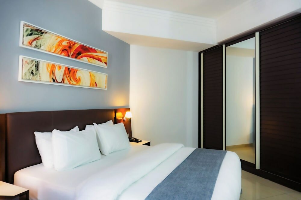 Deluxe Double Room, City View