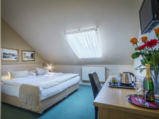 Economy Double Room in Attic 1 Double bed