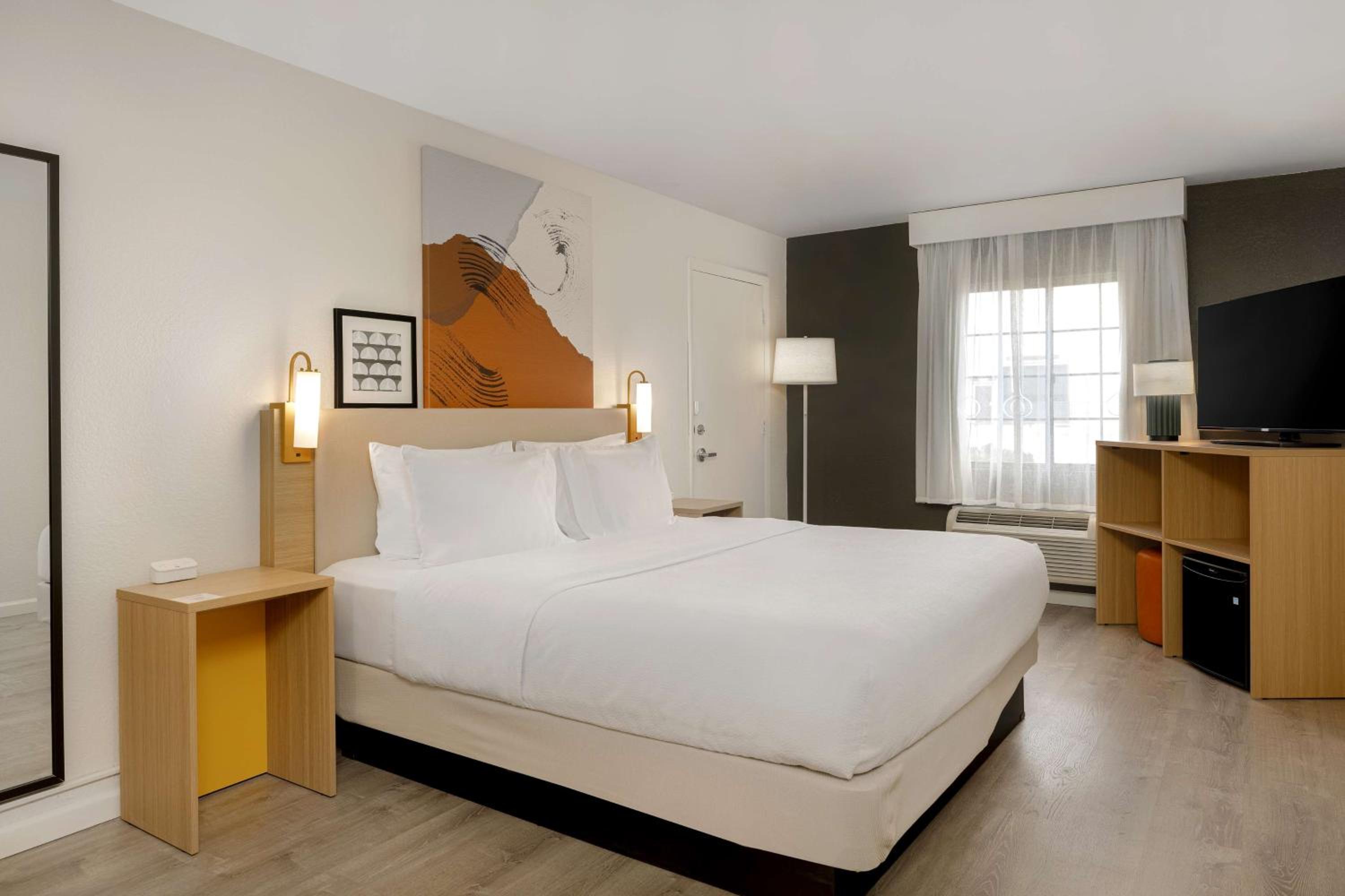 King Room - Hearing Access