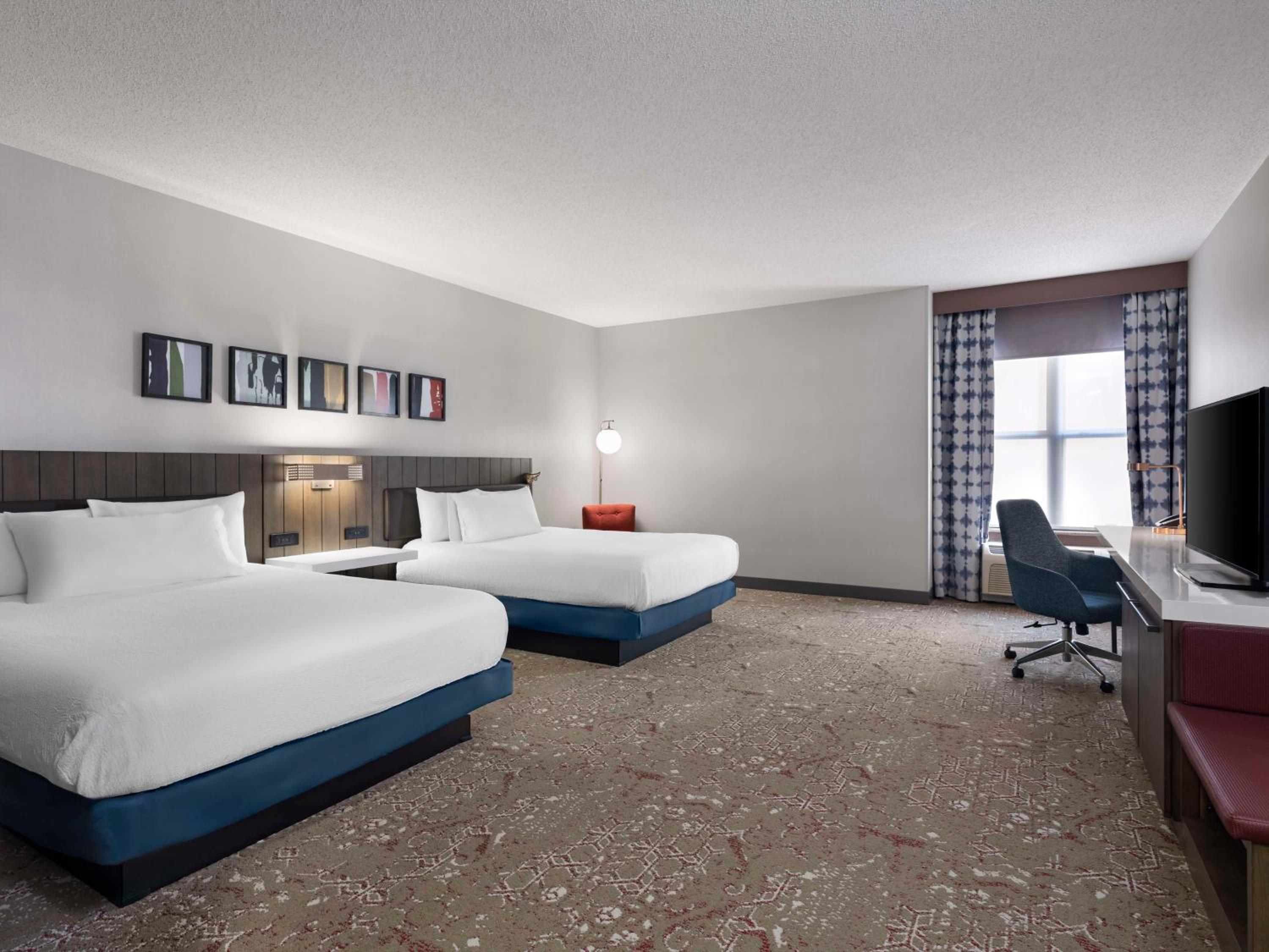 Queen Room with Two Queen Beds - Mobility and Hearing Access