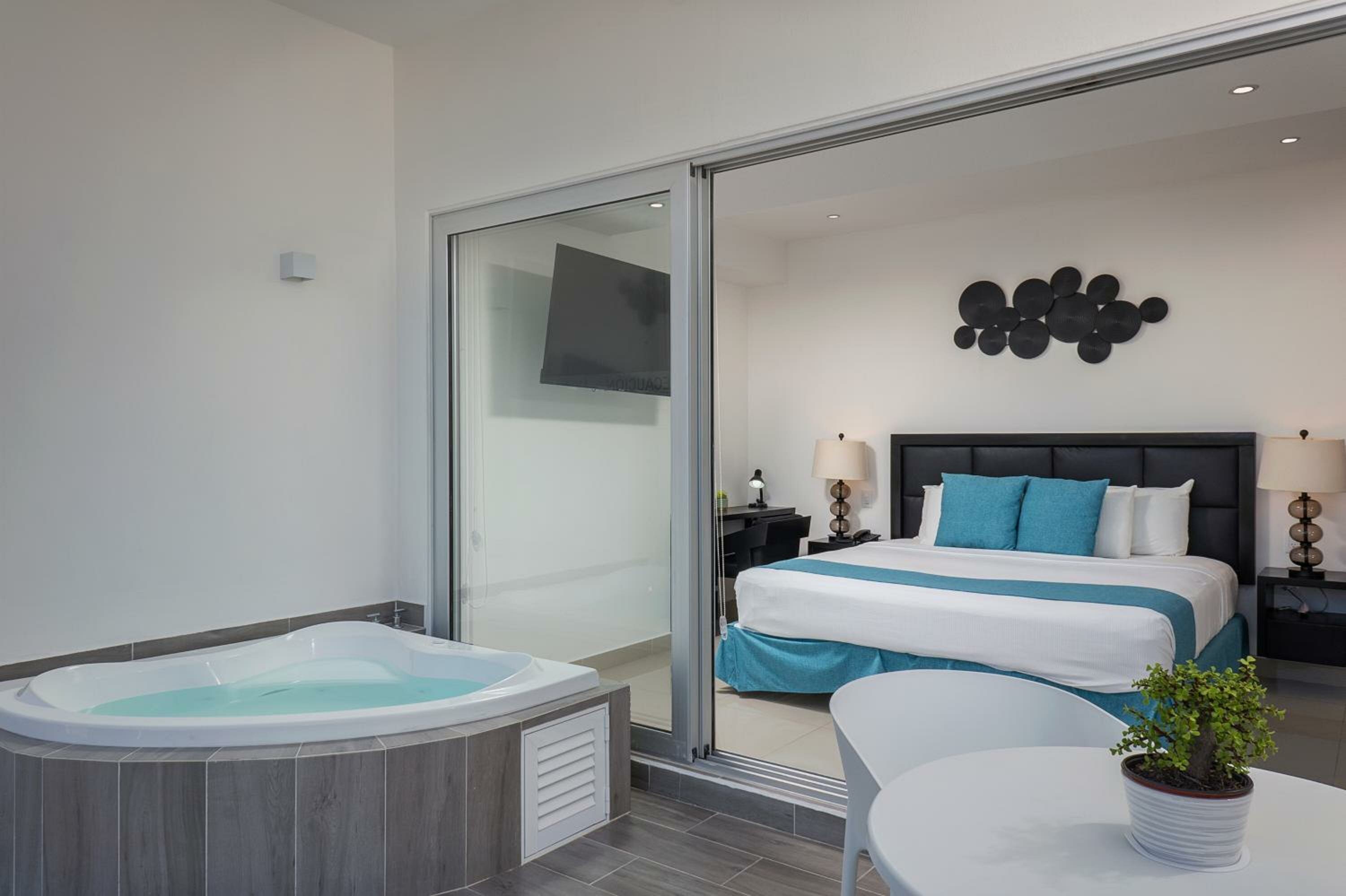 Double Room with Spa Bath