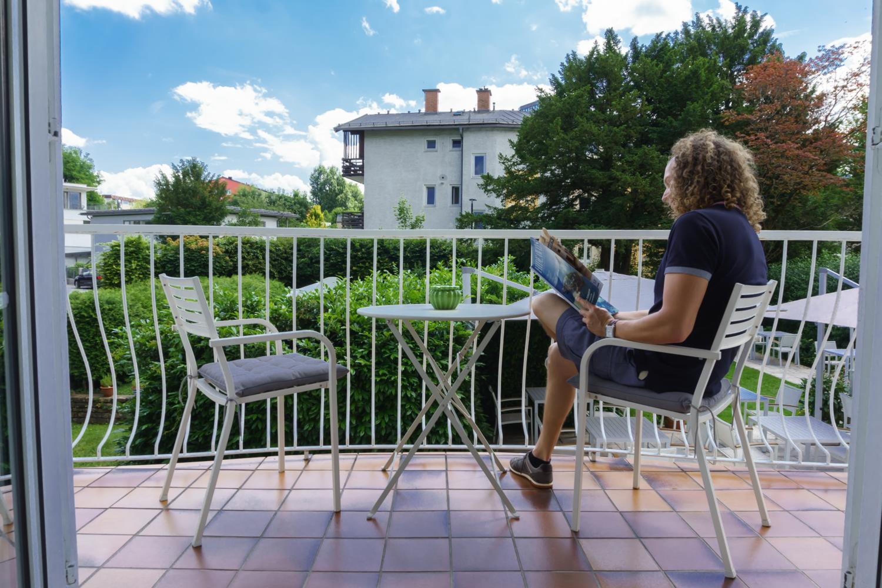 Small Double Room "Cozy" with Balcony