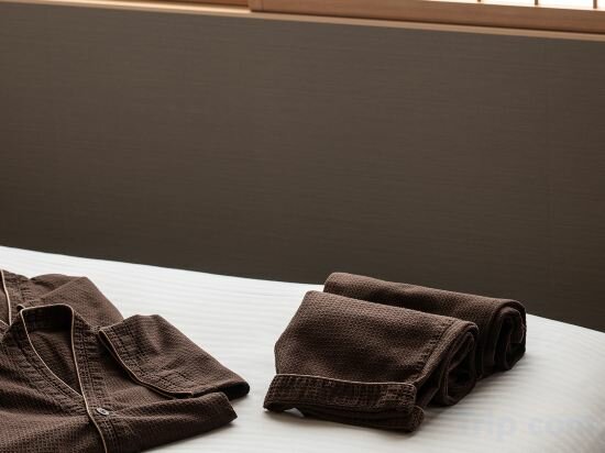 Standard , 1 Bed WideKing