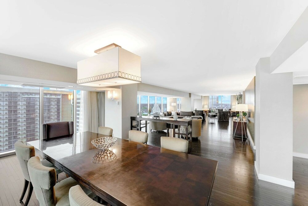 Presidential Suite, Multiple Beds