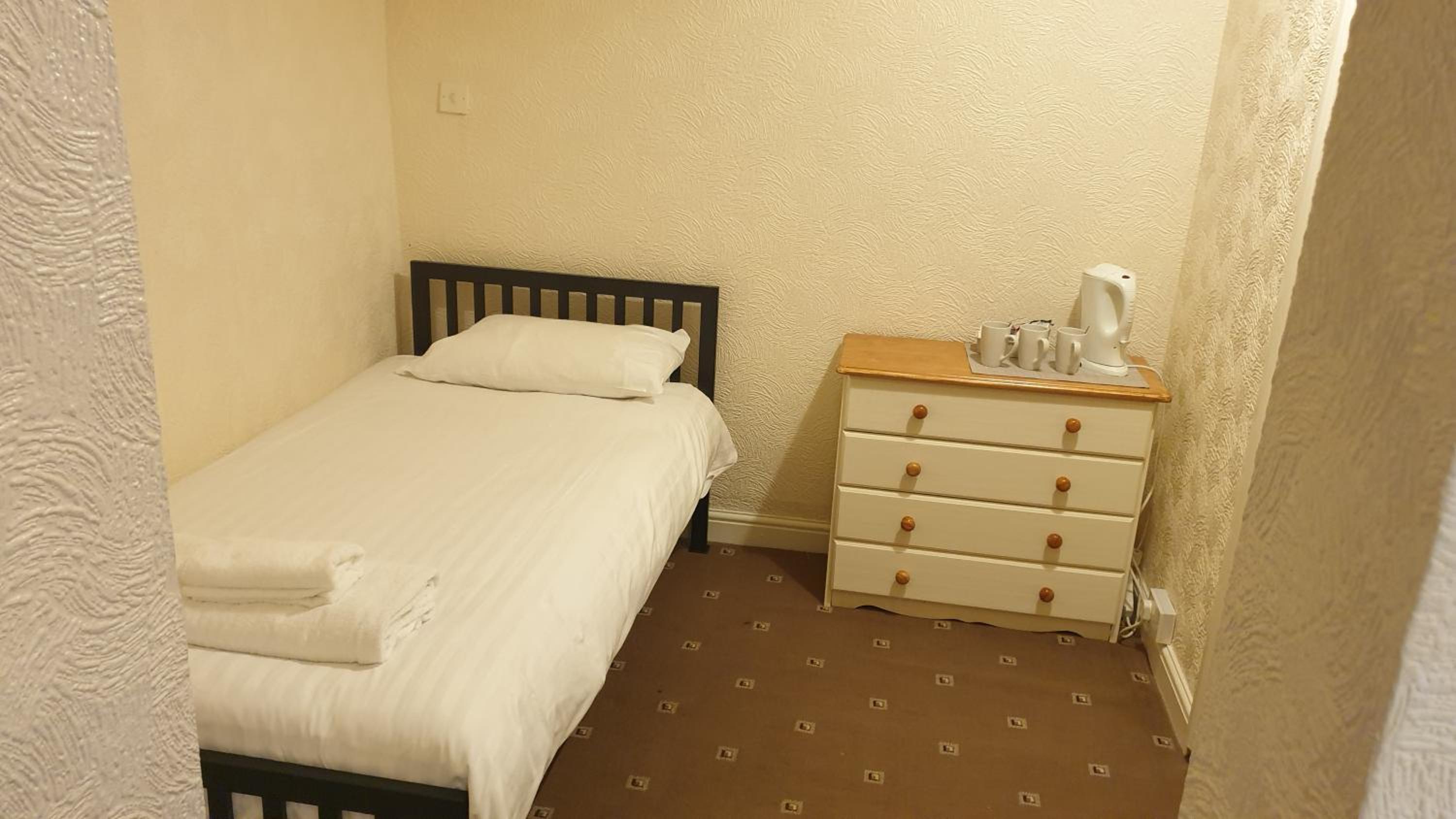 Triple Room with Shower