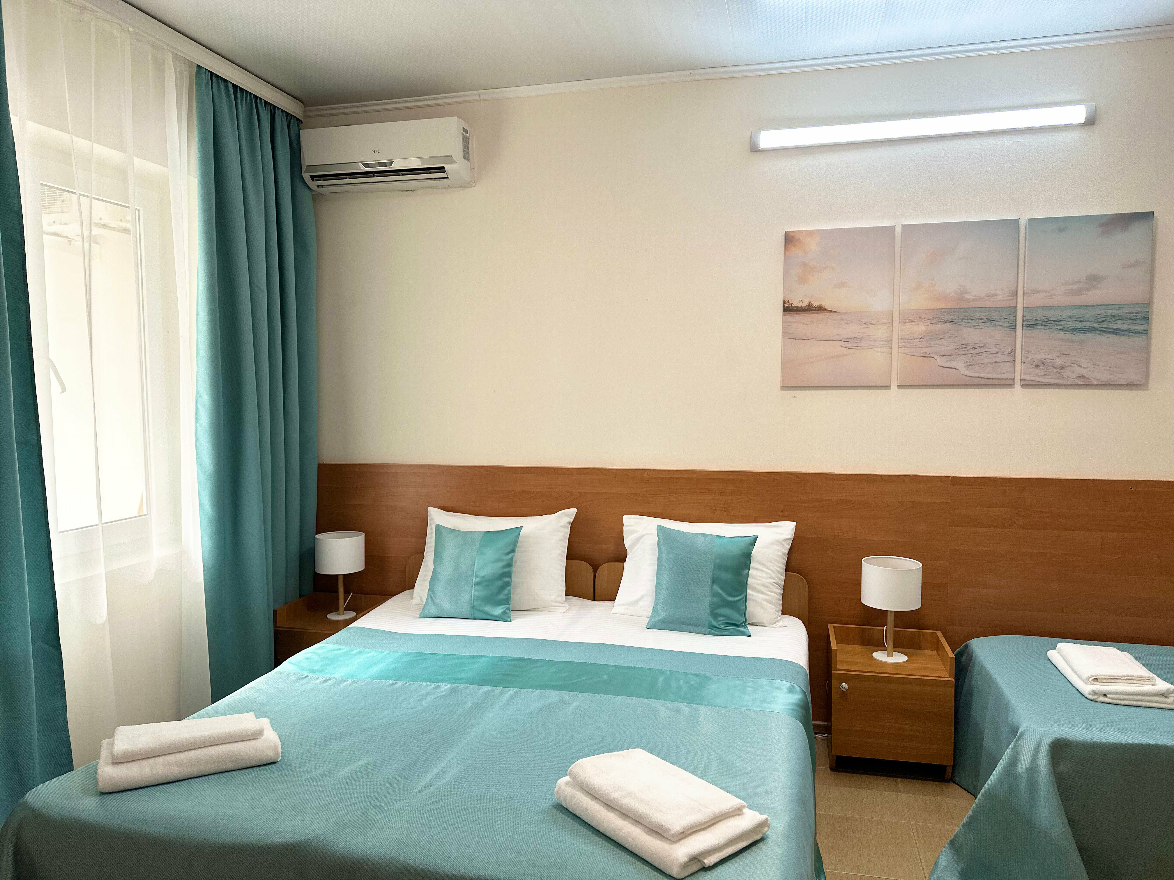 Бюджетный трехместный номер