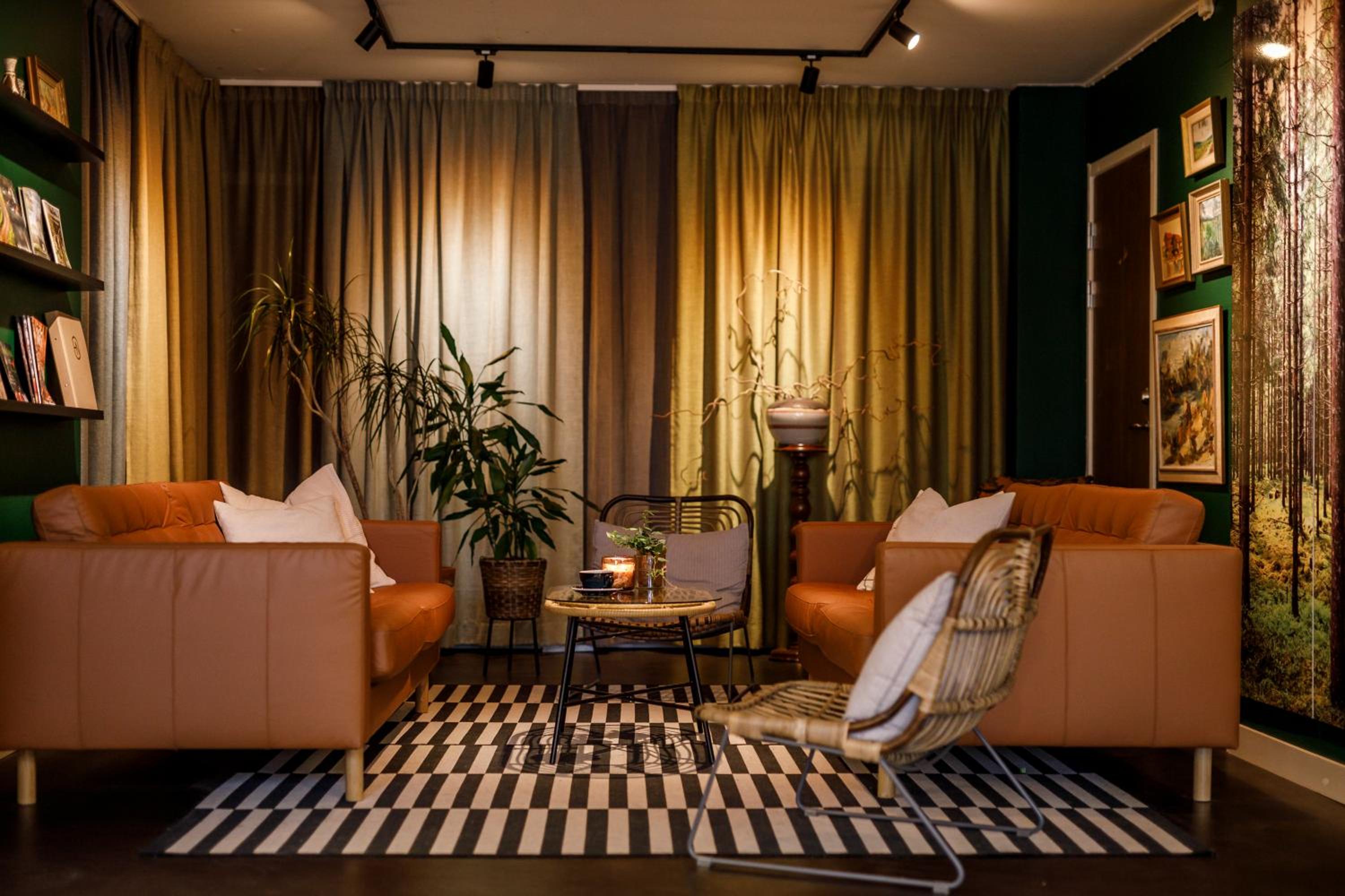 Economy Twin Room