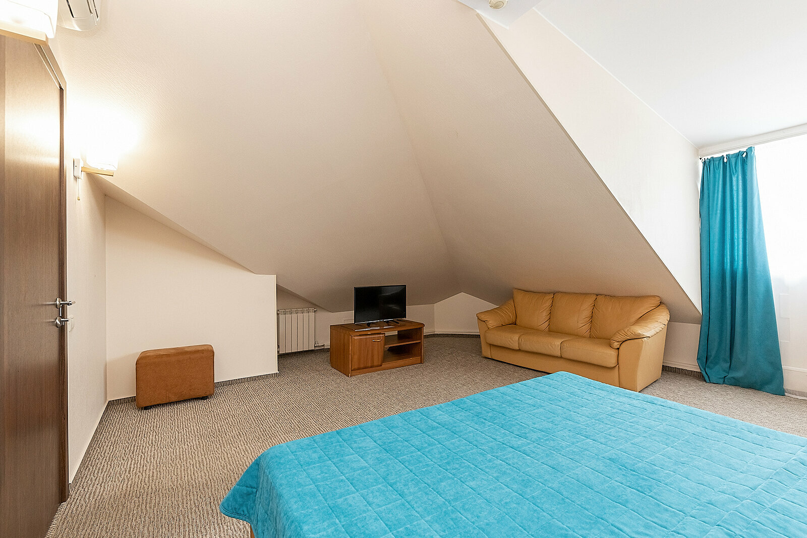 Семейный полулюкс