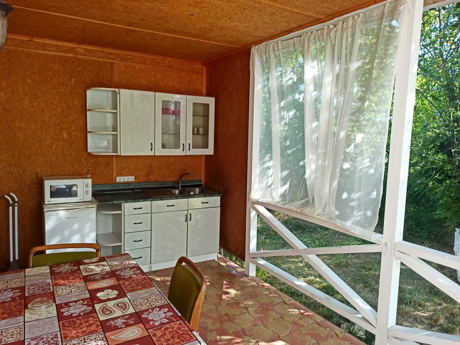 Семейный номер с террасой