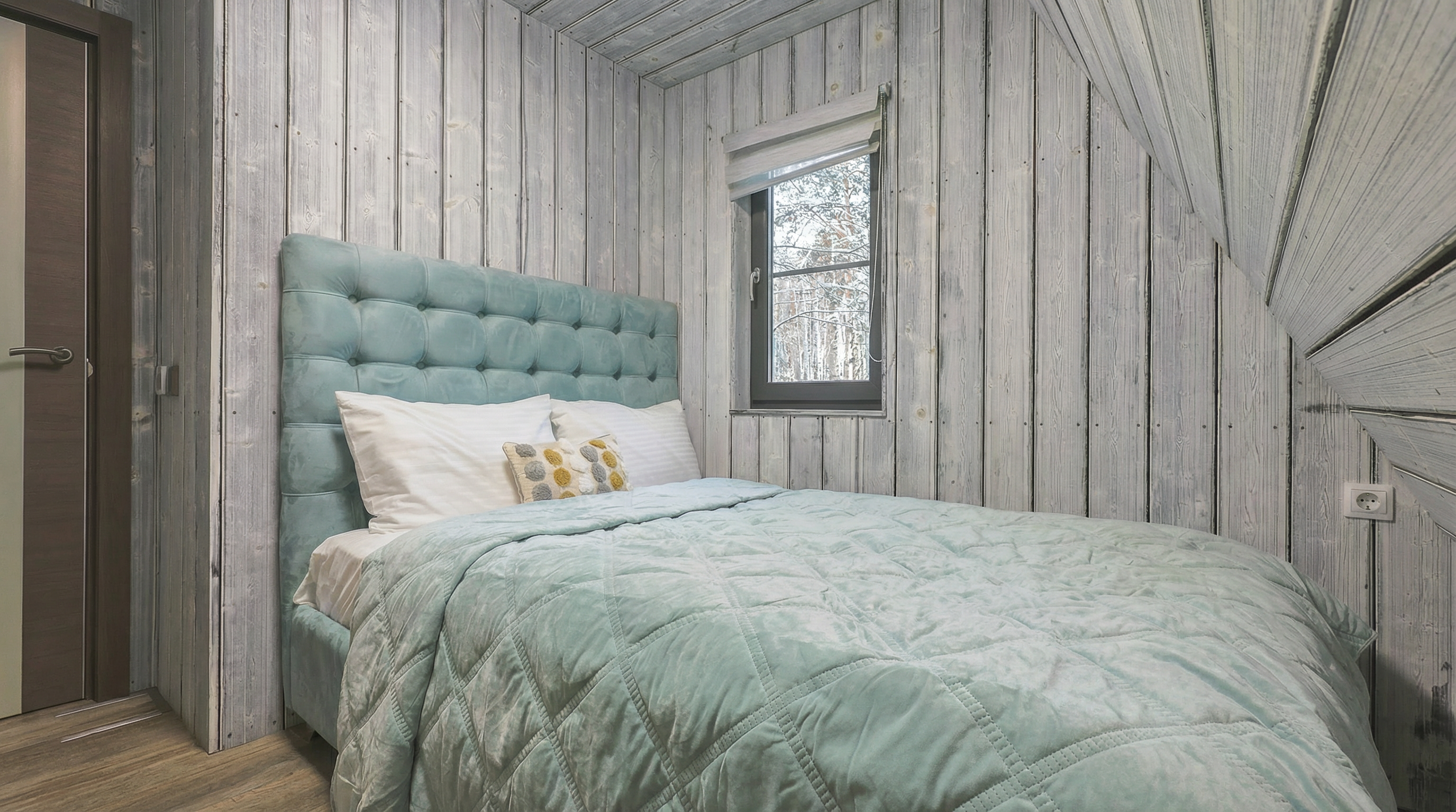 Коттедж с видом на озеро