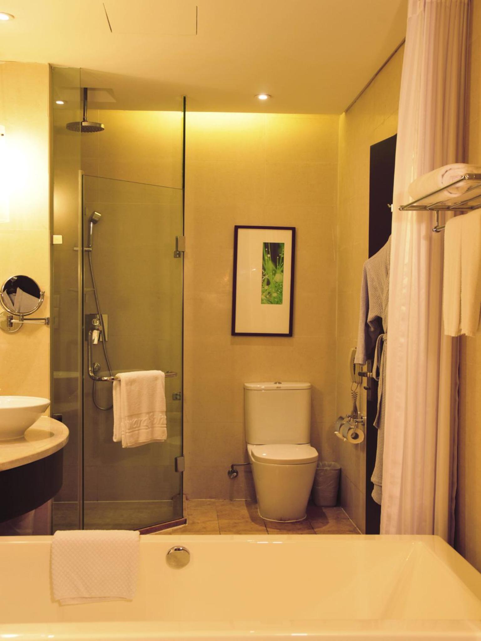 Twin Room with Garden and Sea View