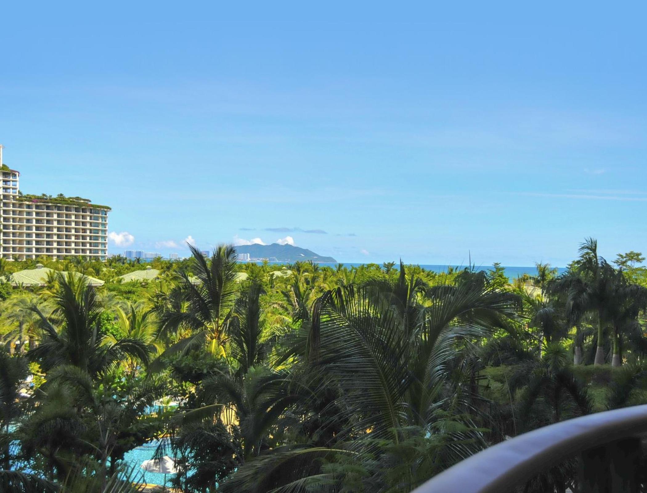 Twin Room with Garden and Sea View