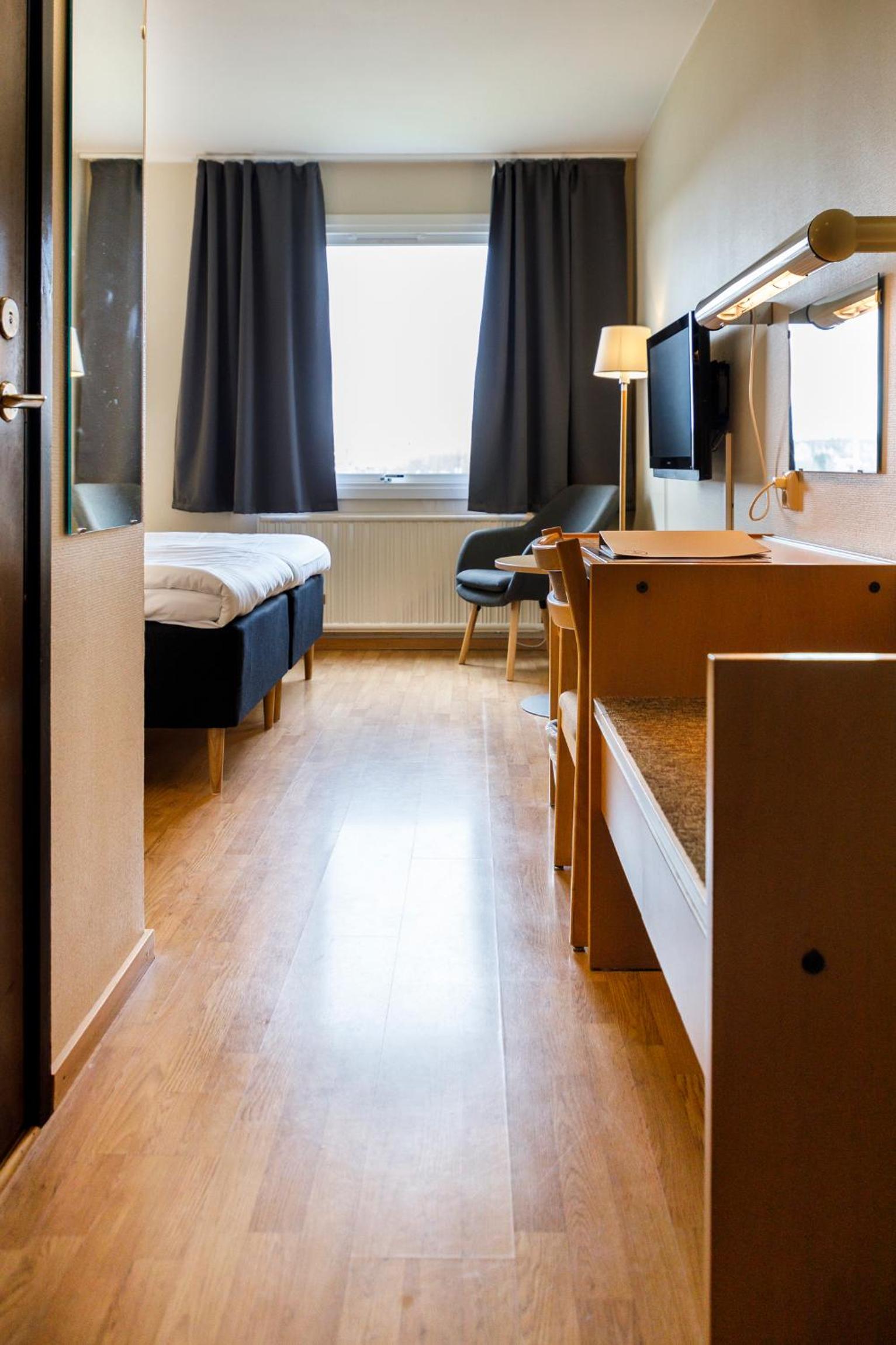 Economy Twin Room
