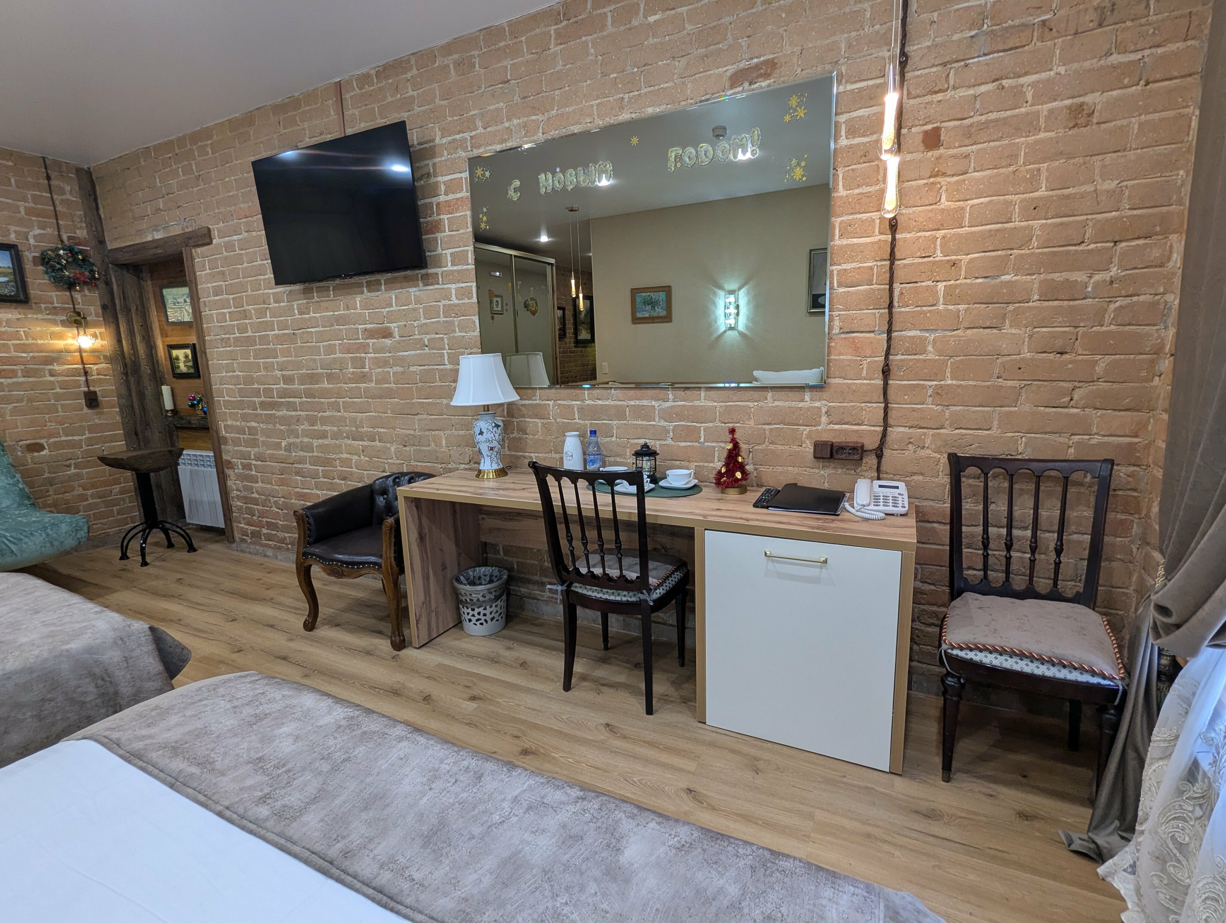 Делюкс семейный  с кроватью «king-size»