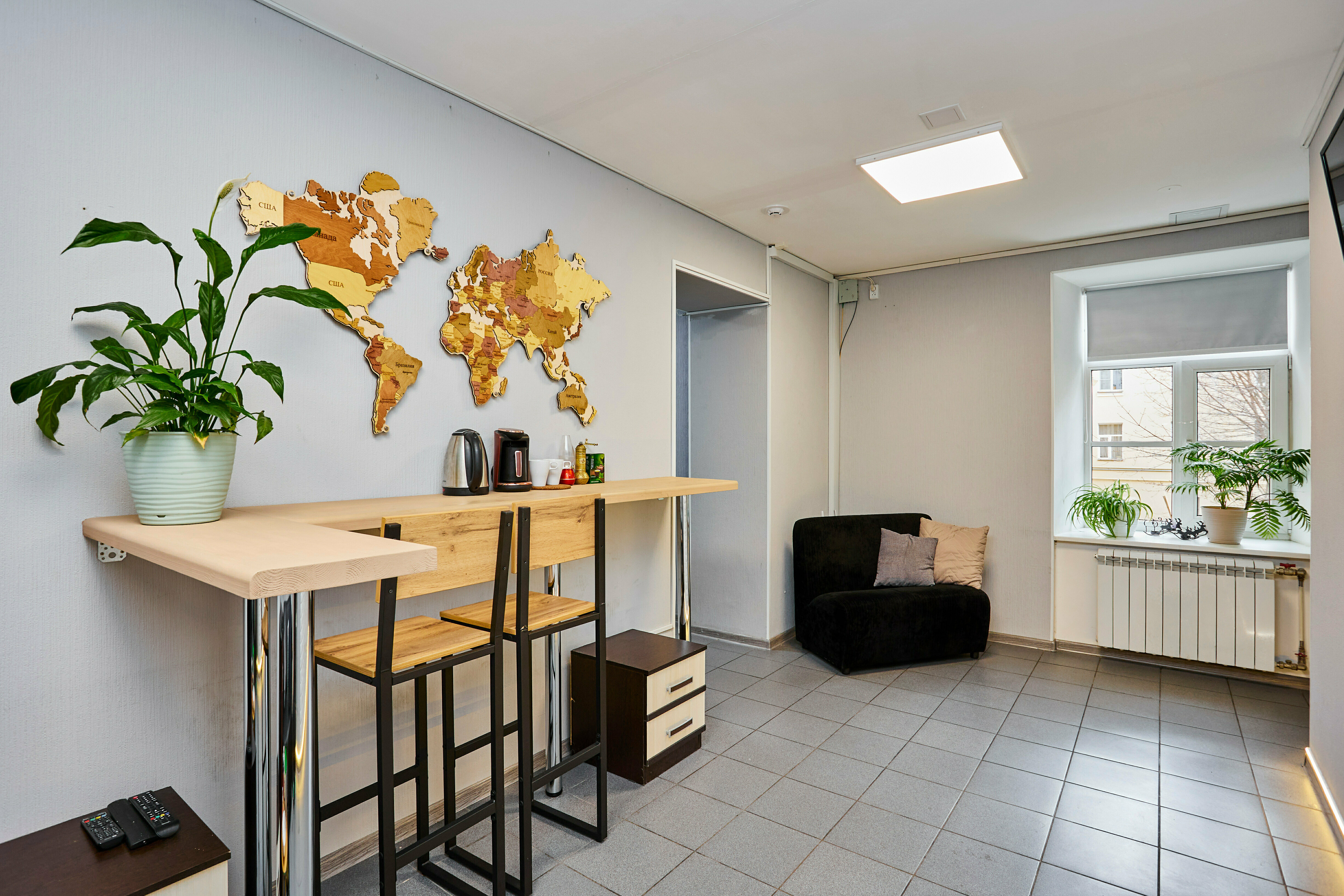 Кровать в общем 6-местном номере для женщин