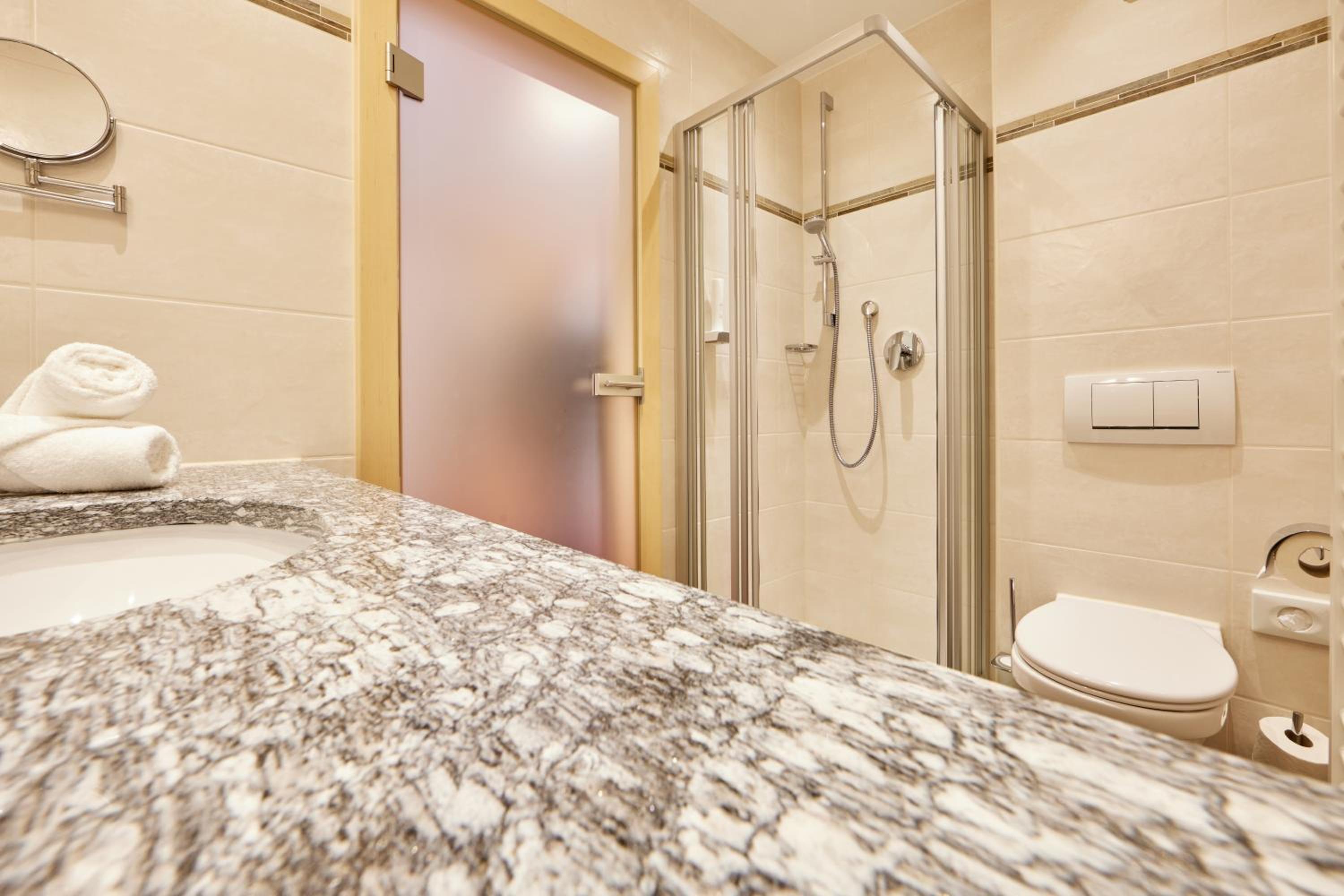 Comfort Single Room