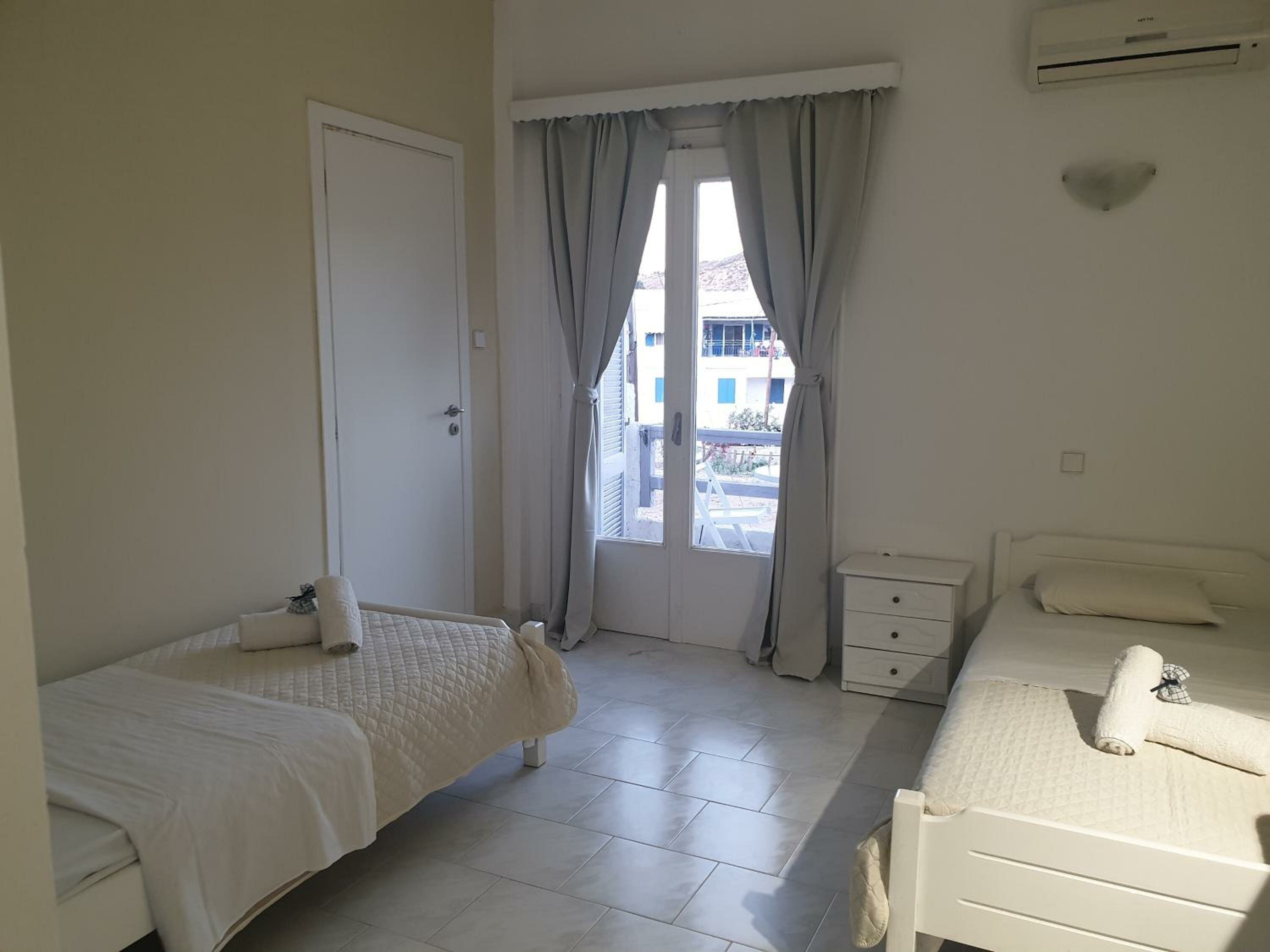 Quadruple Room with Mountain View