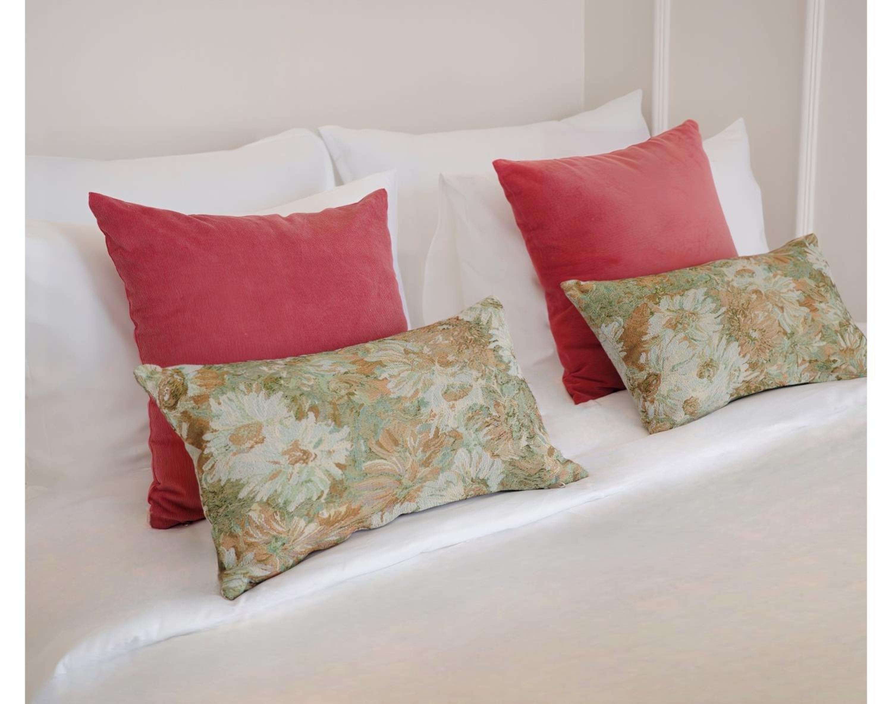 Queen Room with Balcony