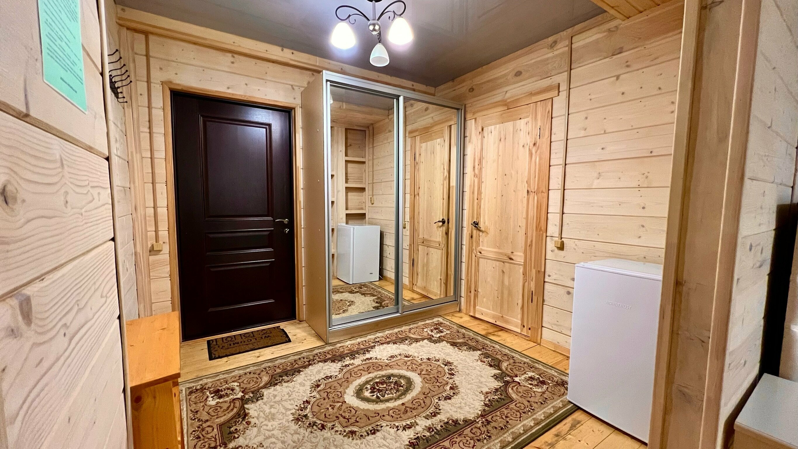 Cемейный номер с собственной ванной комнатой