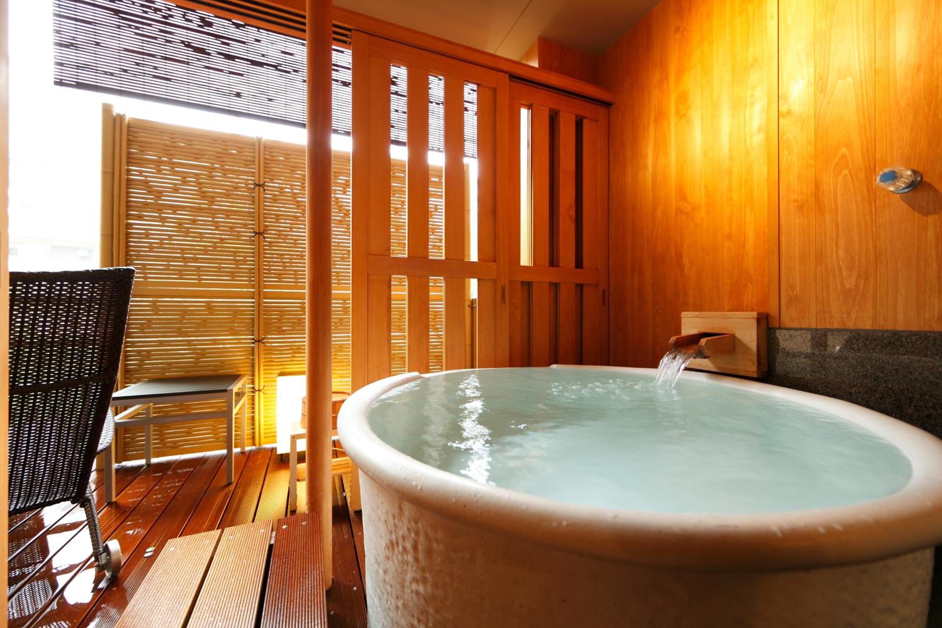 Japanese and Western style room with open-air-bath type S - Non-smoking